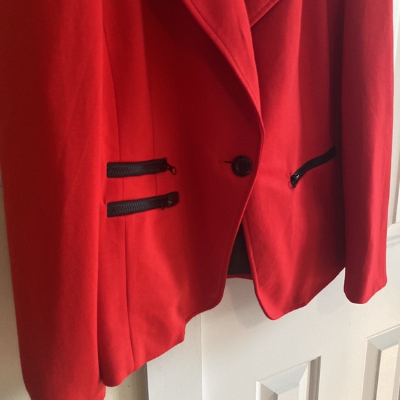 Robert Louis Jacket - Picture 4 of 6